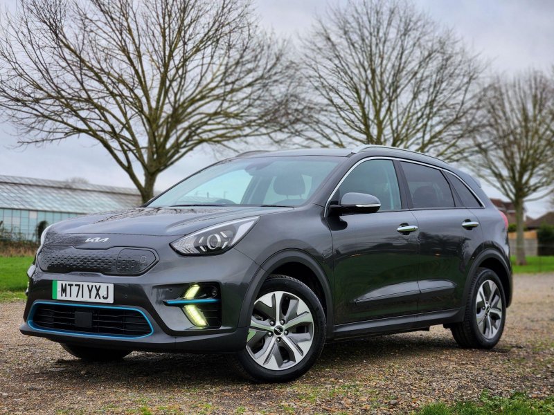 KIA NIRO