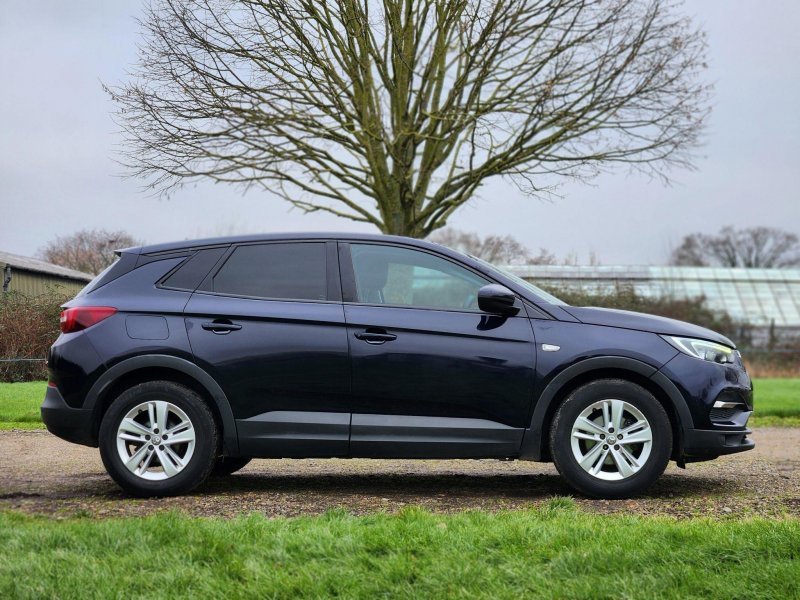 VAUXHALL GRANDLAND X